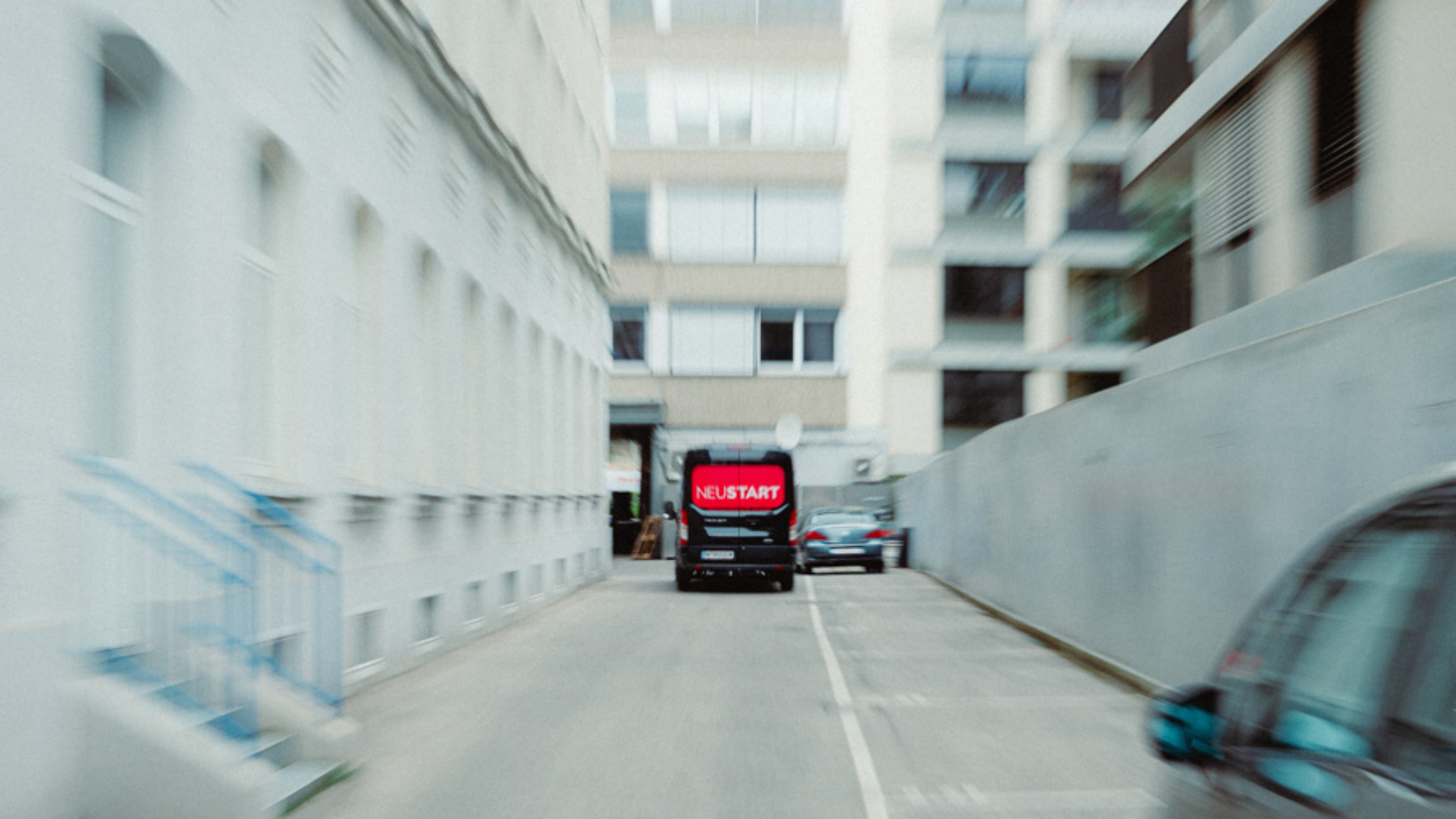 Neustart muss aufgrund der Kürzungen das Arbeitstraining einstellen.